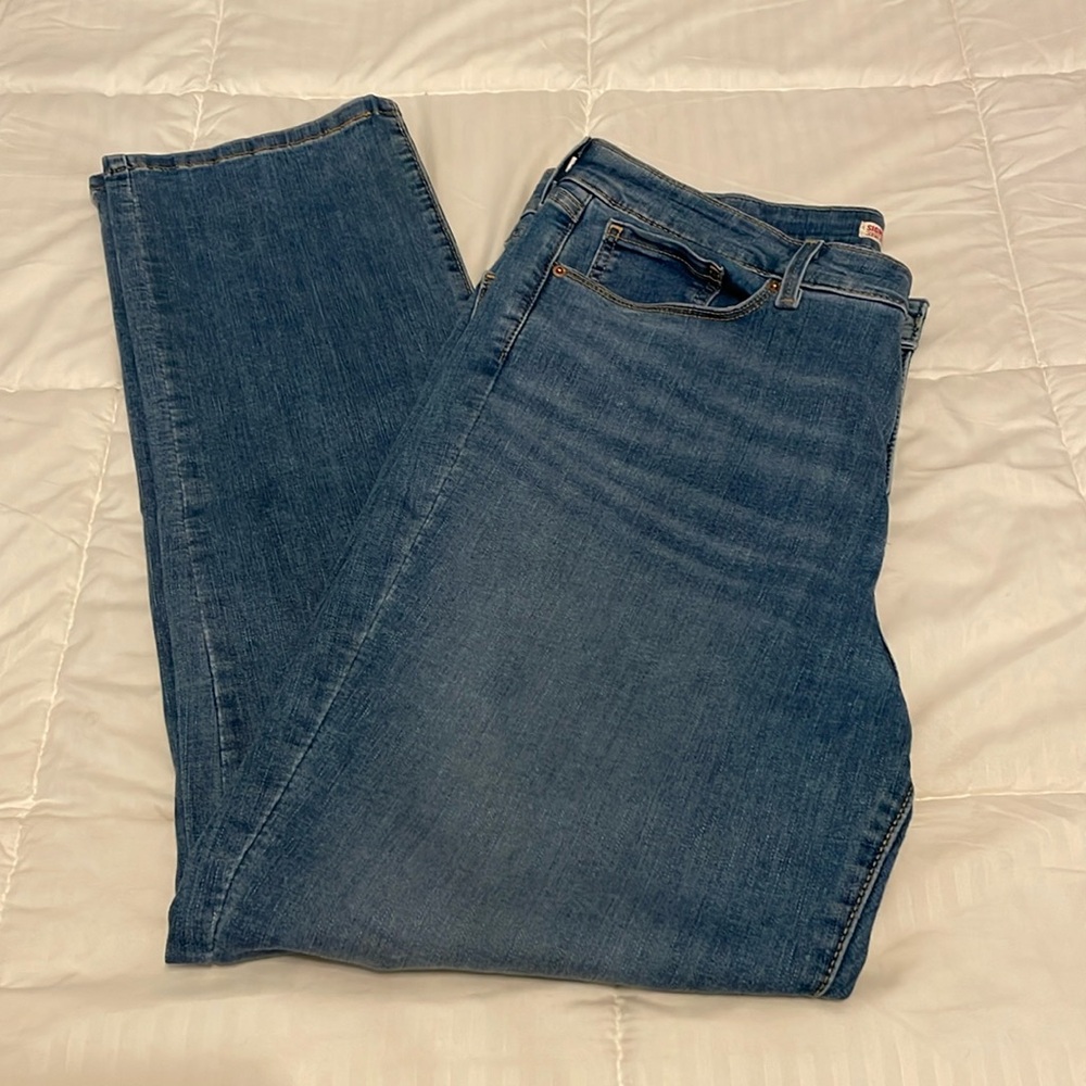 Levi Strauss Ladies Jeans, EUC